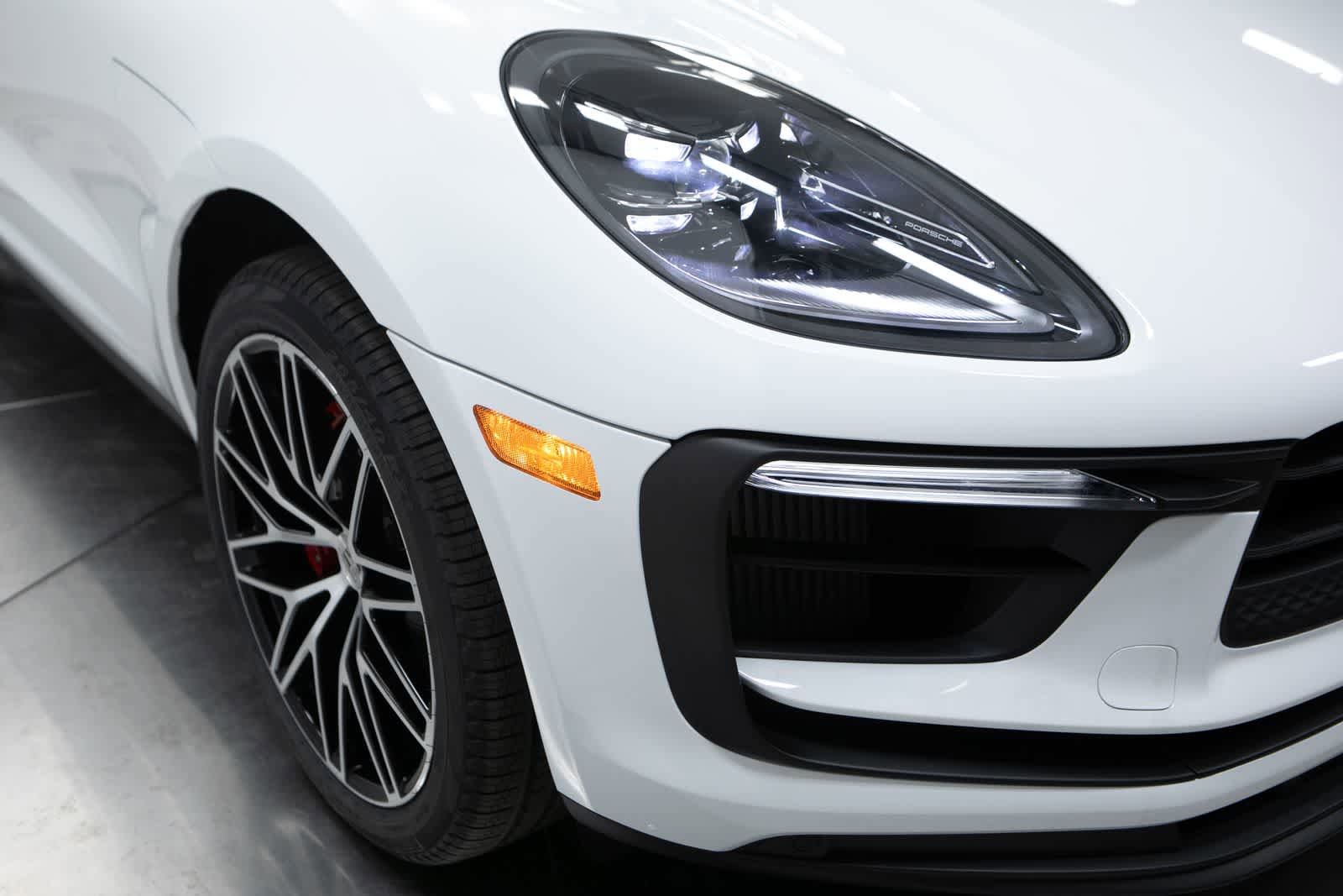 New 2026 Porsche Macan S AWD/4WD image 12