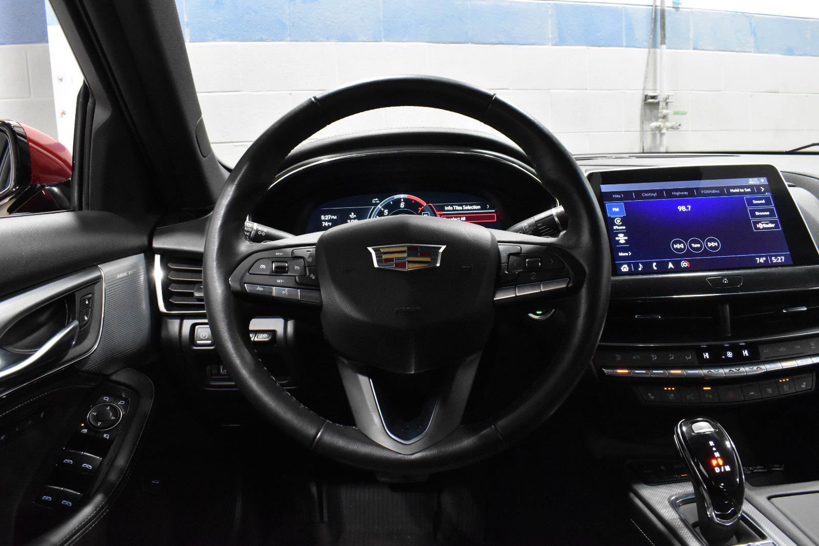 Used 2023 Cadillac CT5 Luxury image 8