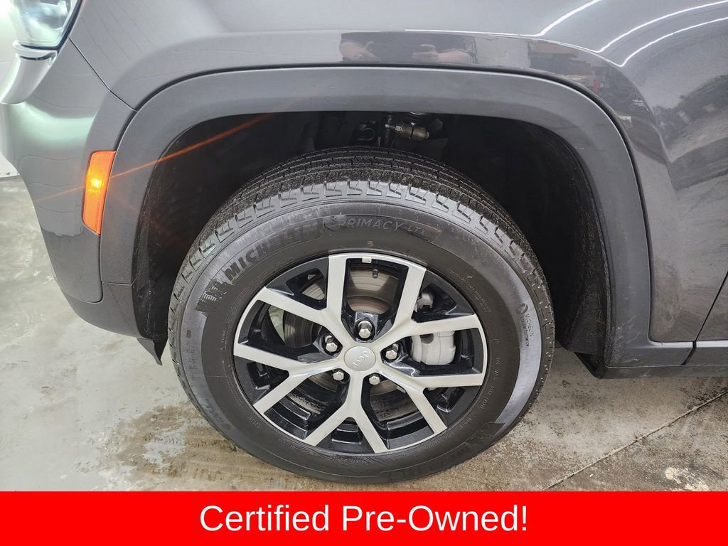 Certified 2025 Jeep Grand Cherokee Limited image 40