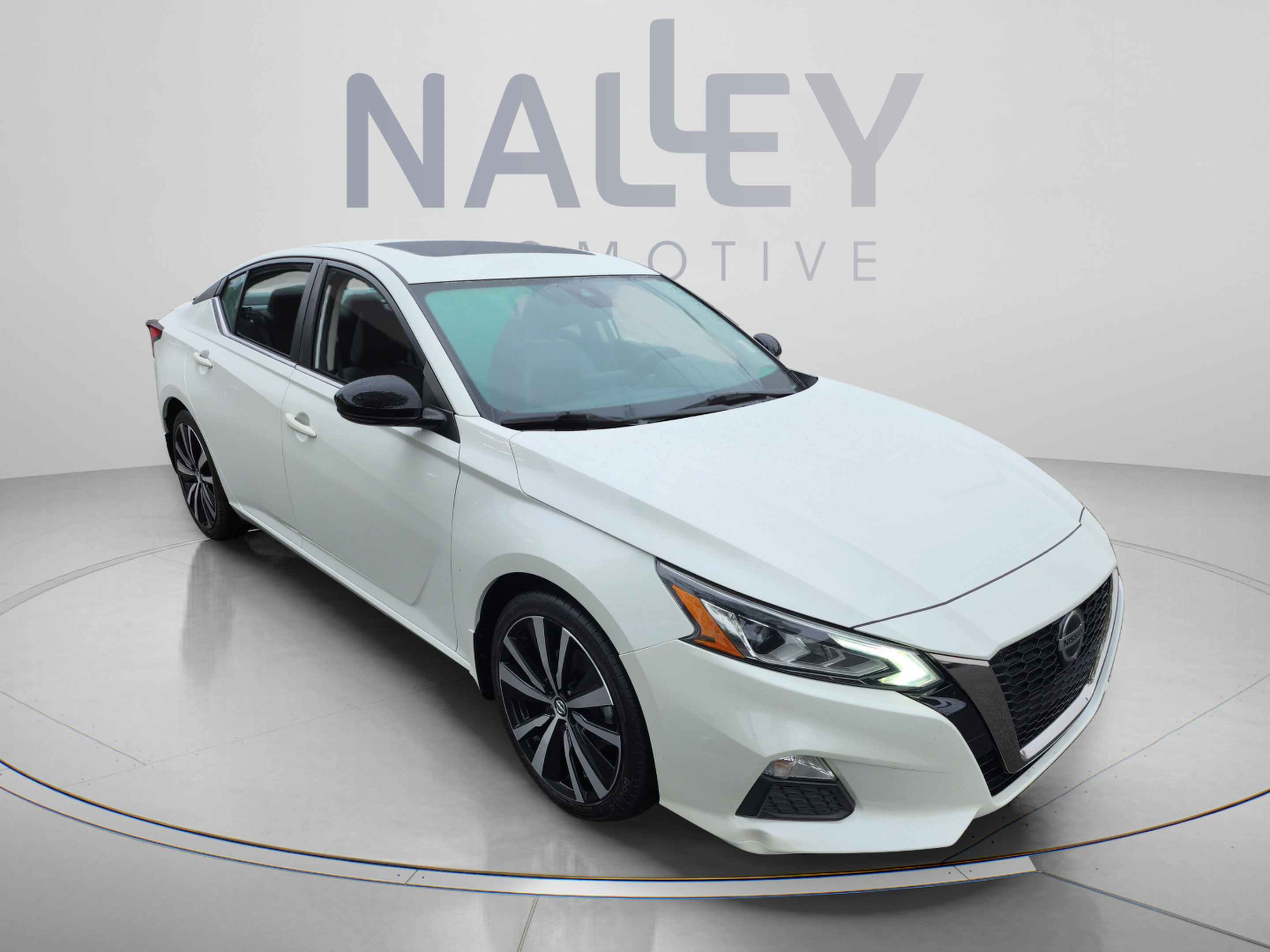 Used 2021 Nissan Altima 2.5 SR w/ SR Premium Package FWD image 7