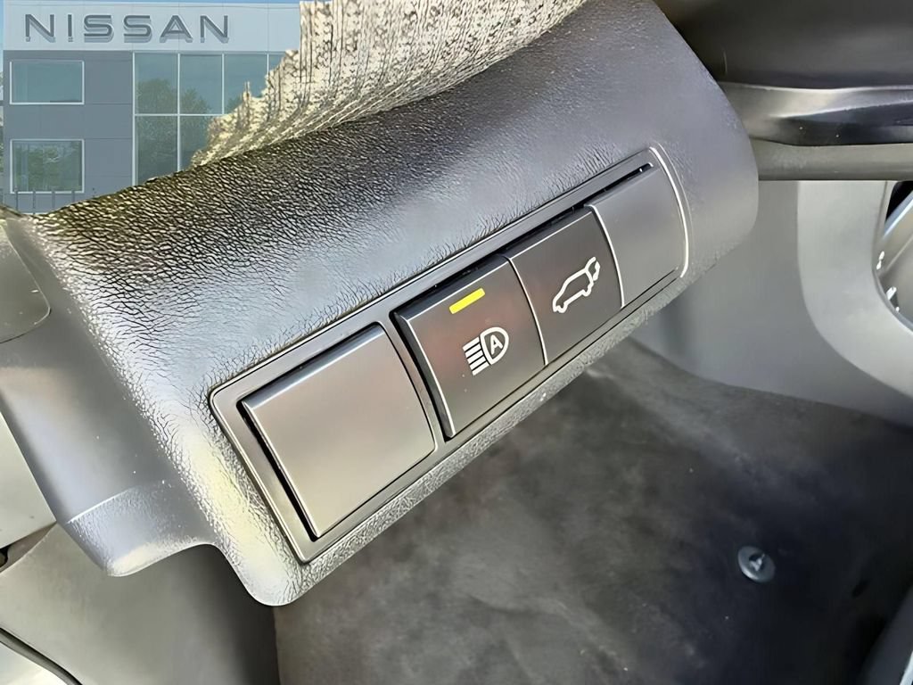 Used 2024 Toyota bZ4X AWD w/ Weather Package image 15