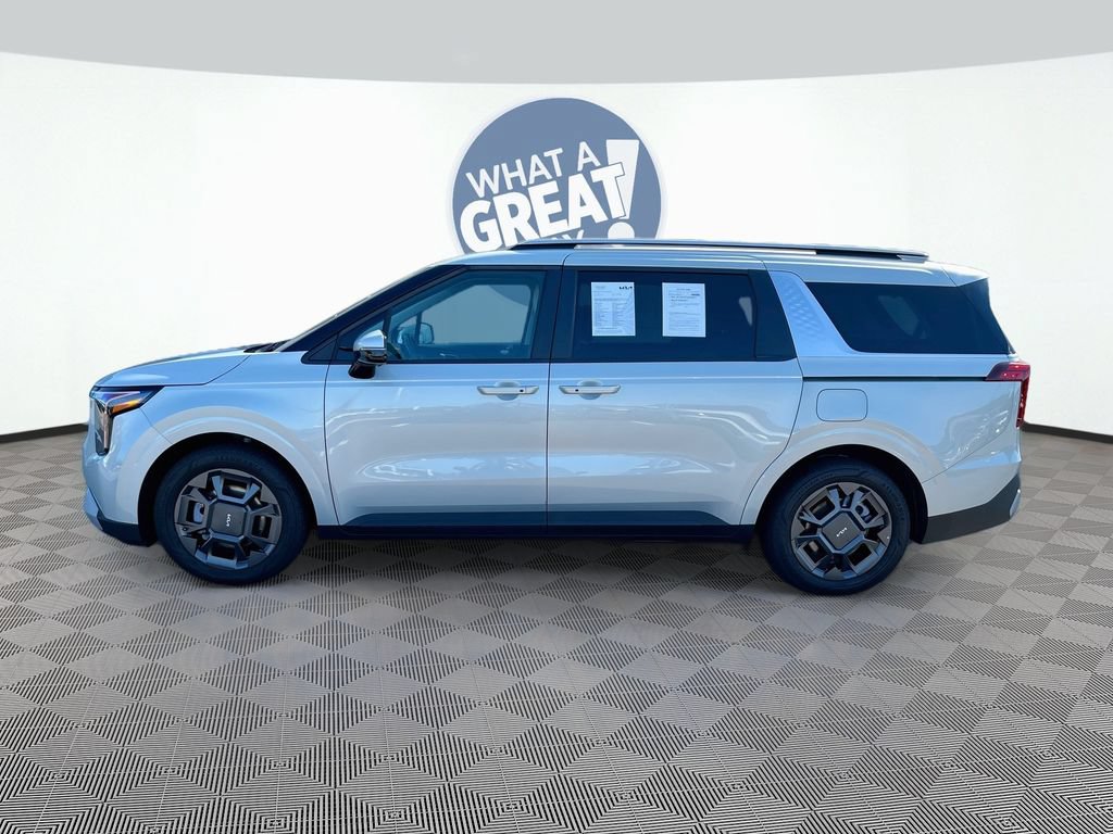 Certified 2026 Kia Carnival EX FWD image 9