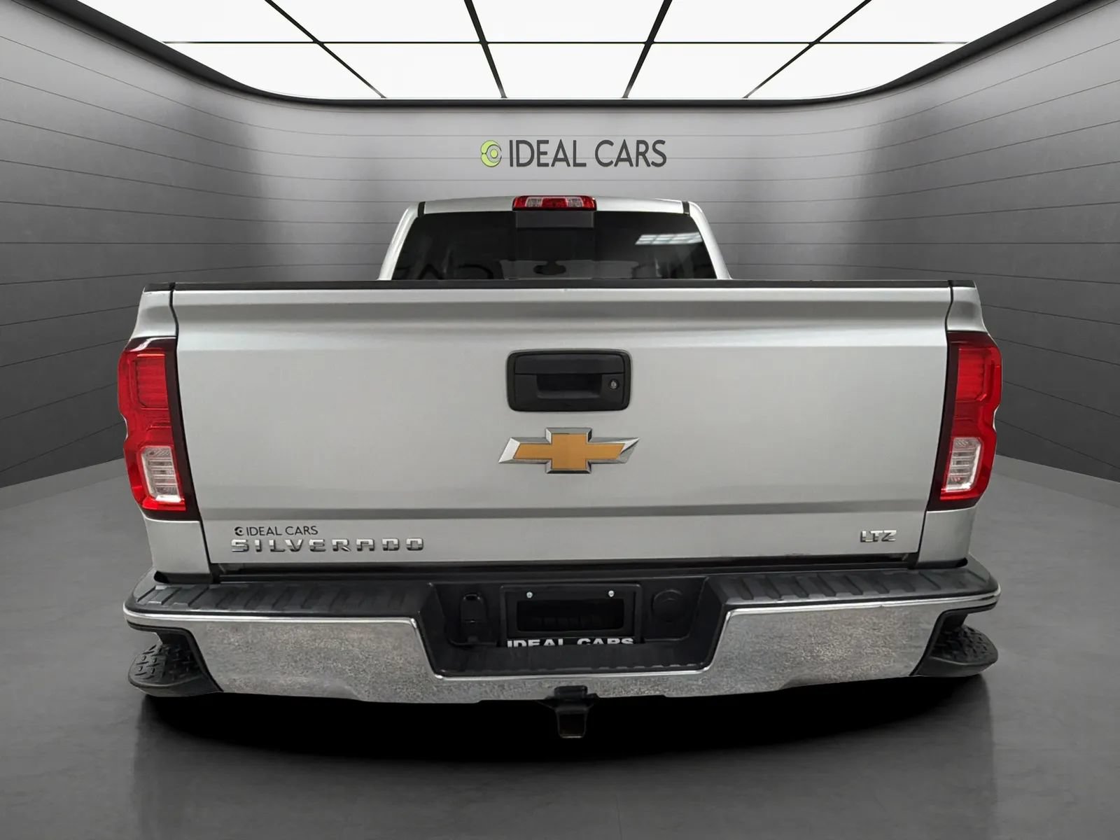 Used 2016 Chevrolet Silverado 1500 LTZ w/ Sport Package RWD image 6