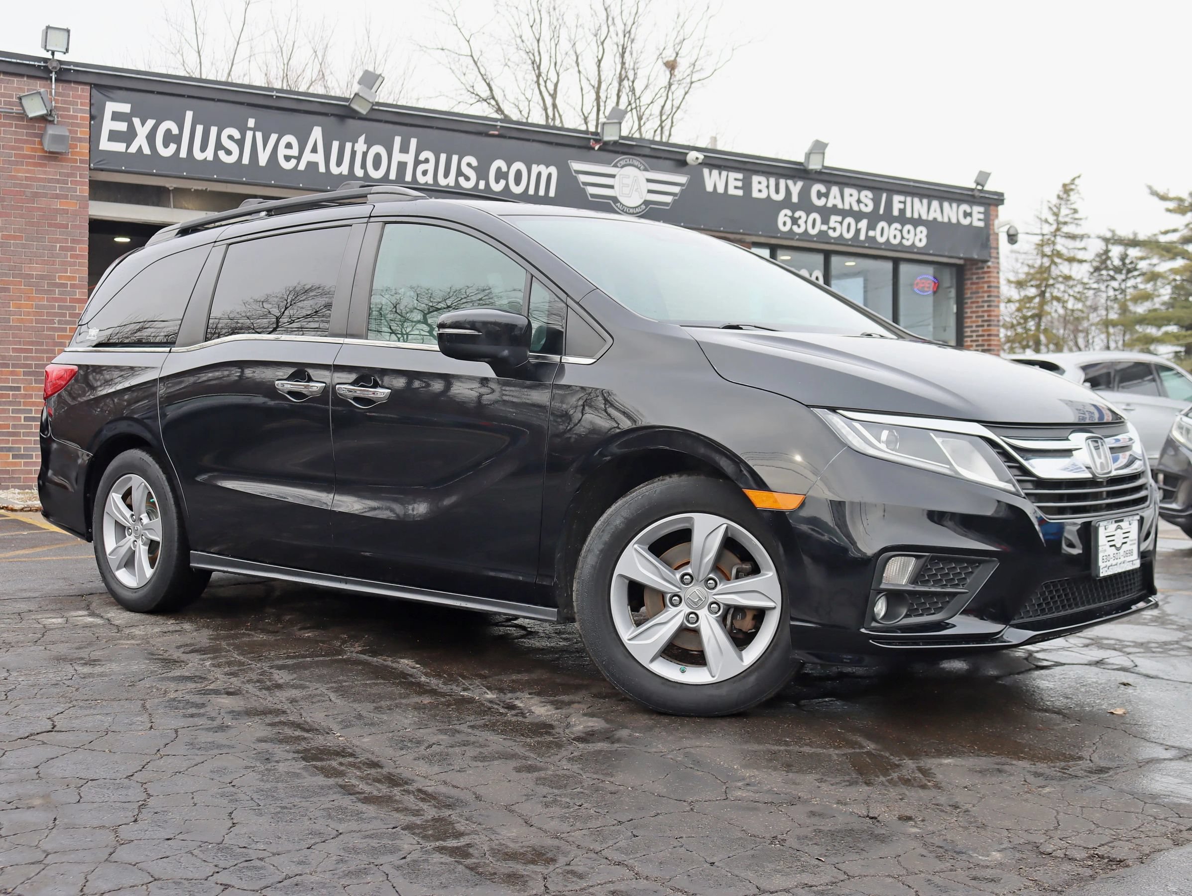 Used 2019 Honda Odyssey EX-L image 2
