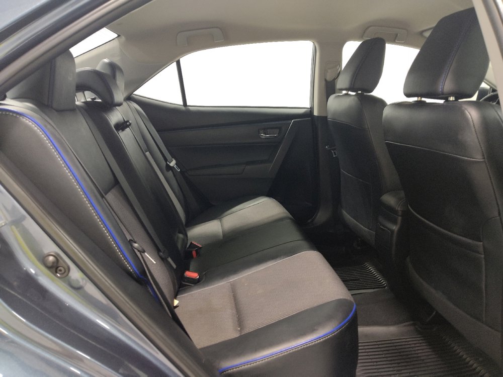 Used 2017 Toyota Corolla SE image 19