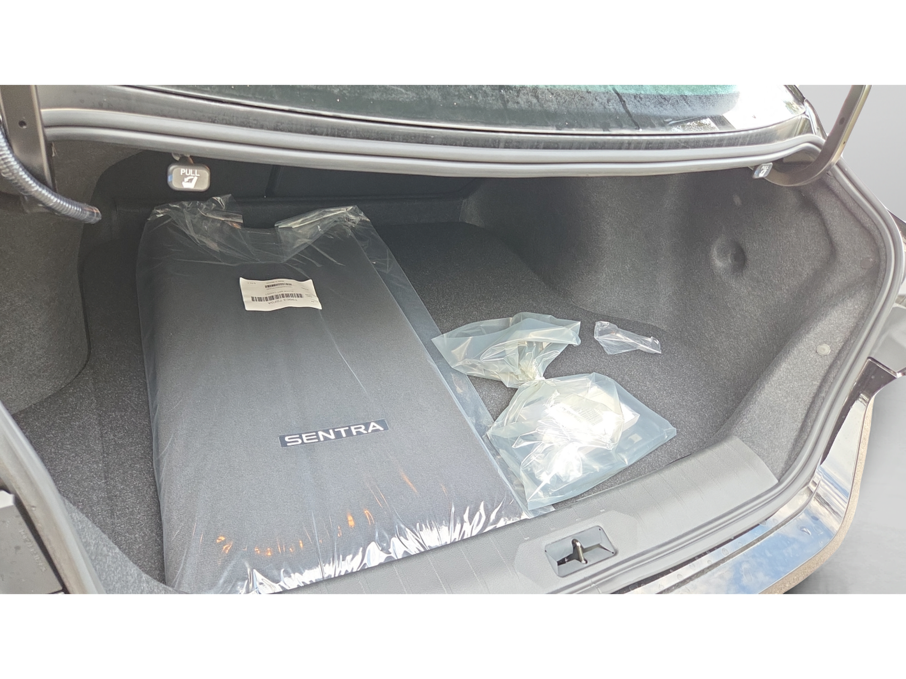 New 2027 Nissan Sentra SR w/ SR All Weather Package FWD image 13