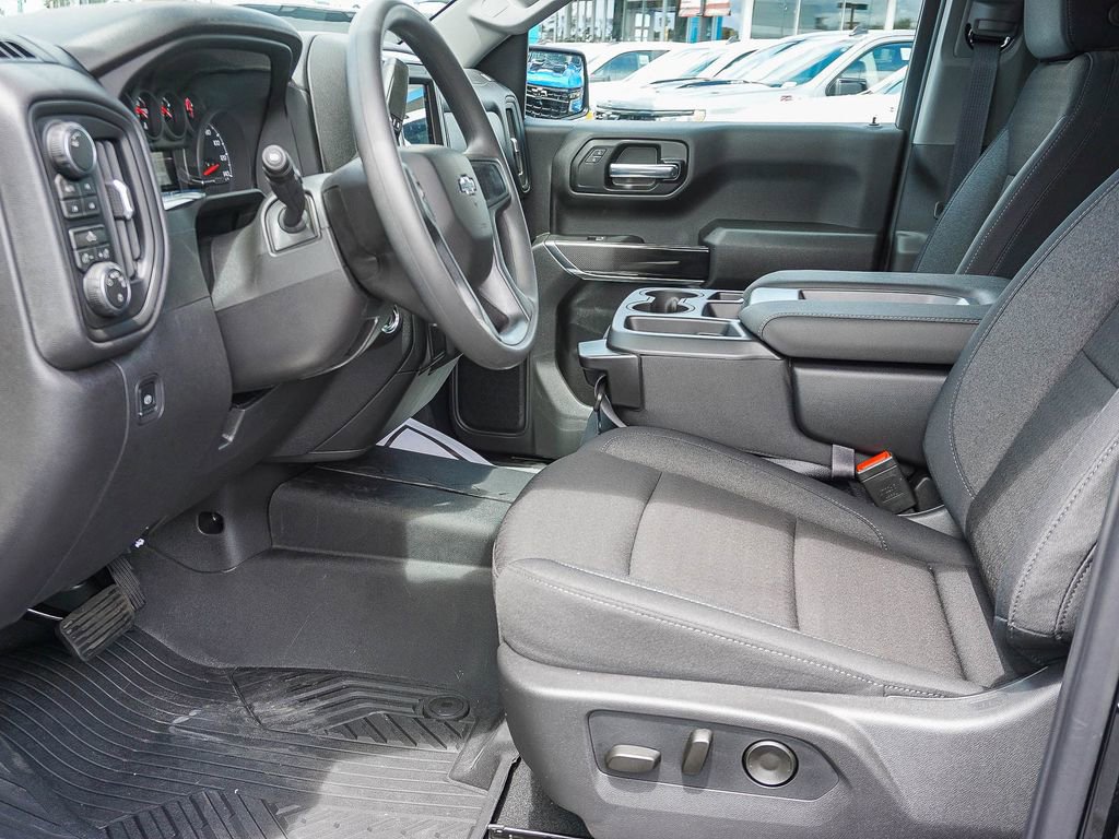 New 2026 Chevrolet Silverado 1500 Custom Trail Boss w/ Midnight Edition AWD/4WD image 17