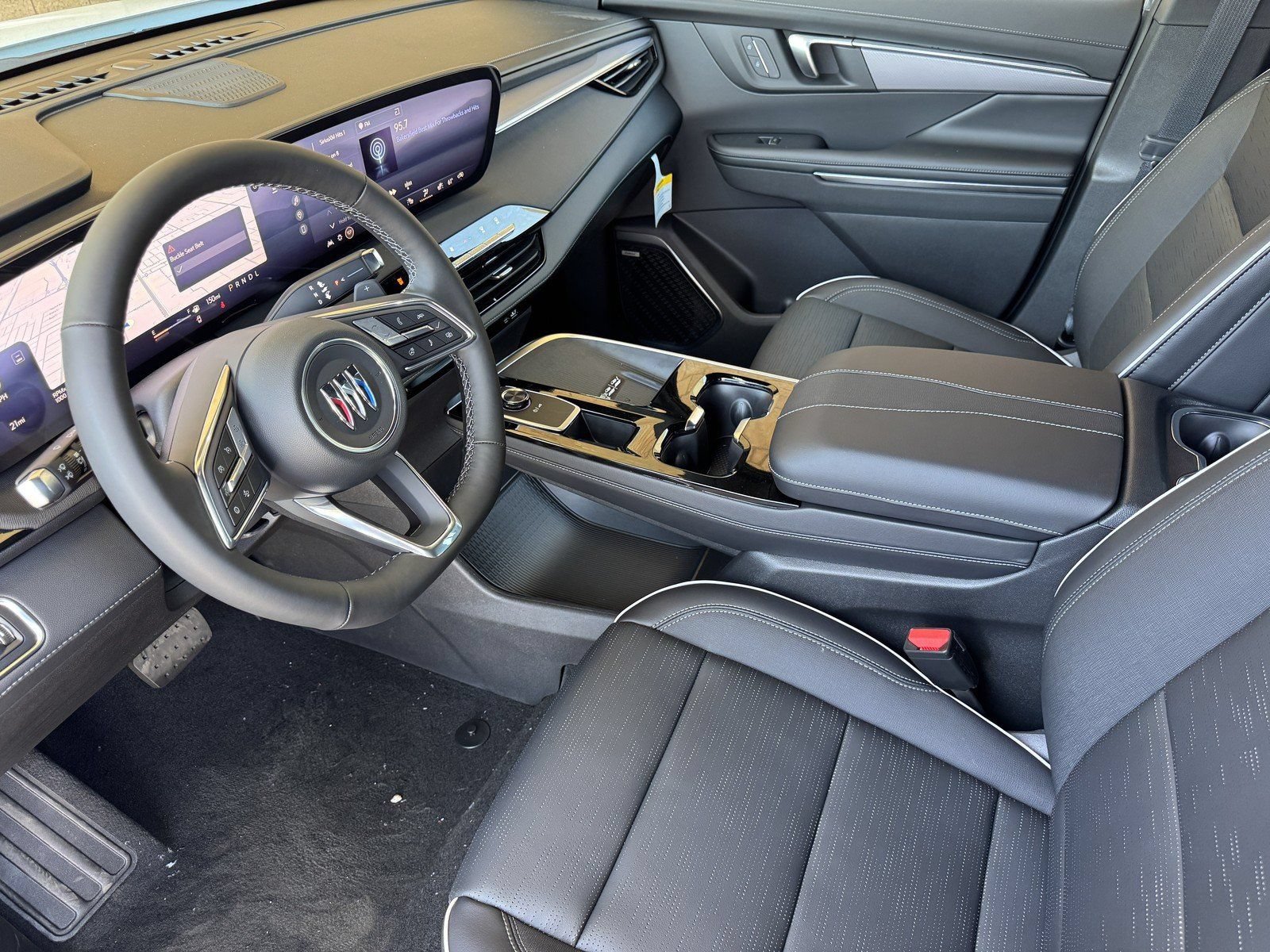 New 2026 Buick Enclave Sport Touring w/ Power Package FWD image 8