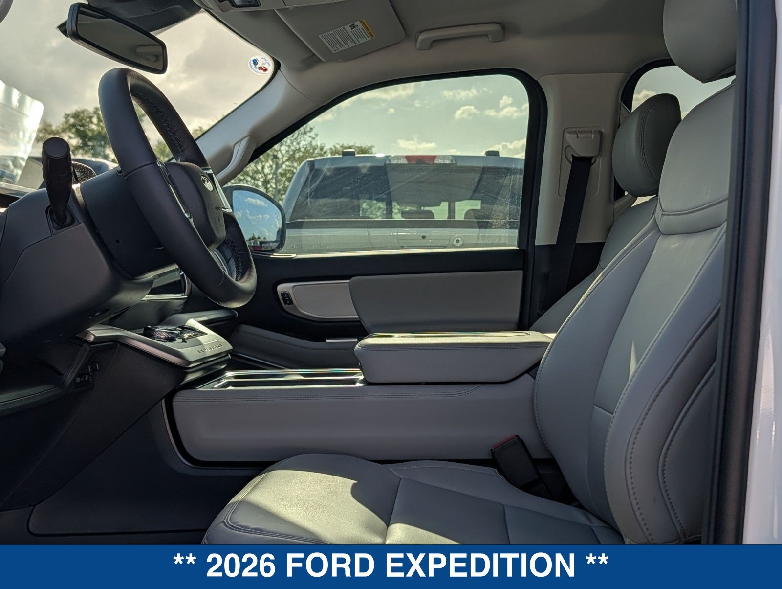 New 2026 Ford Expedition Active RWD image 24