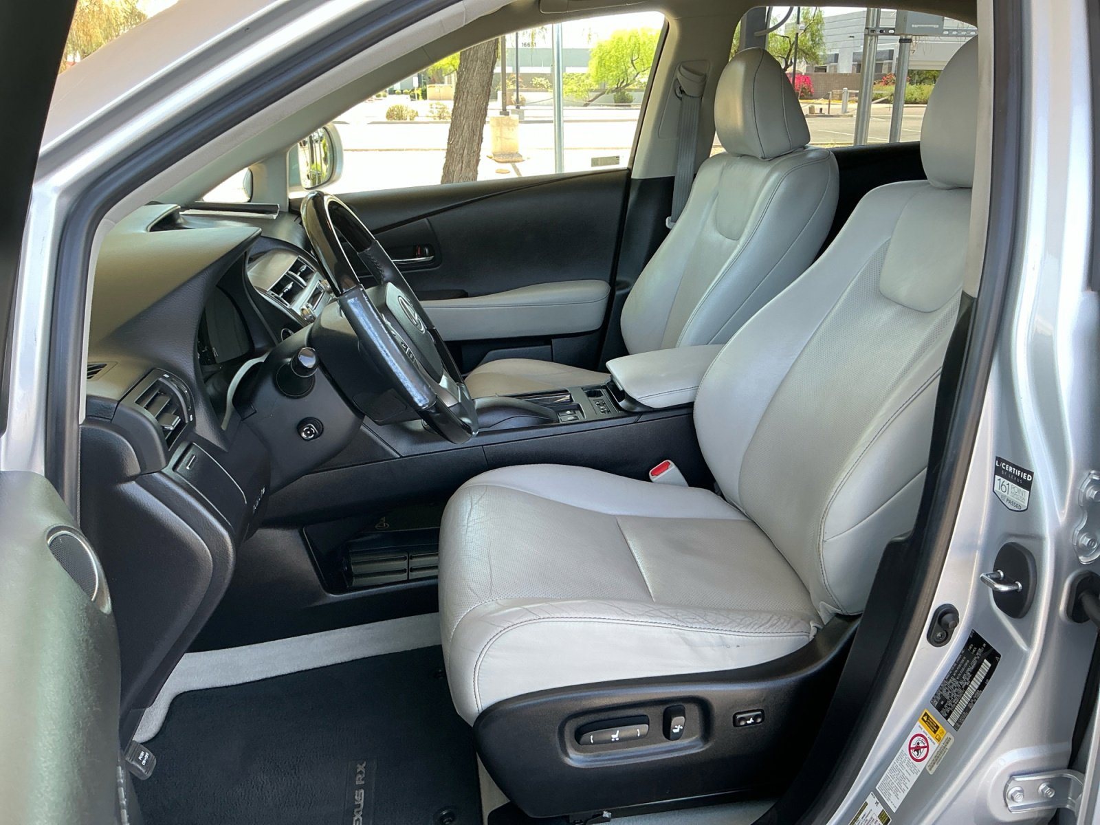 Used 2015 Lexus RX 450h FWD image 14