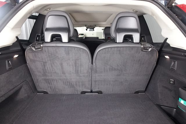 Certified 2025 Volvo XC90 B6 Plus w/ Protection Package Premier AWD/4WD image 27