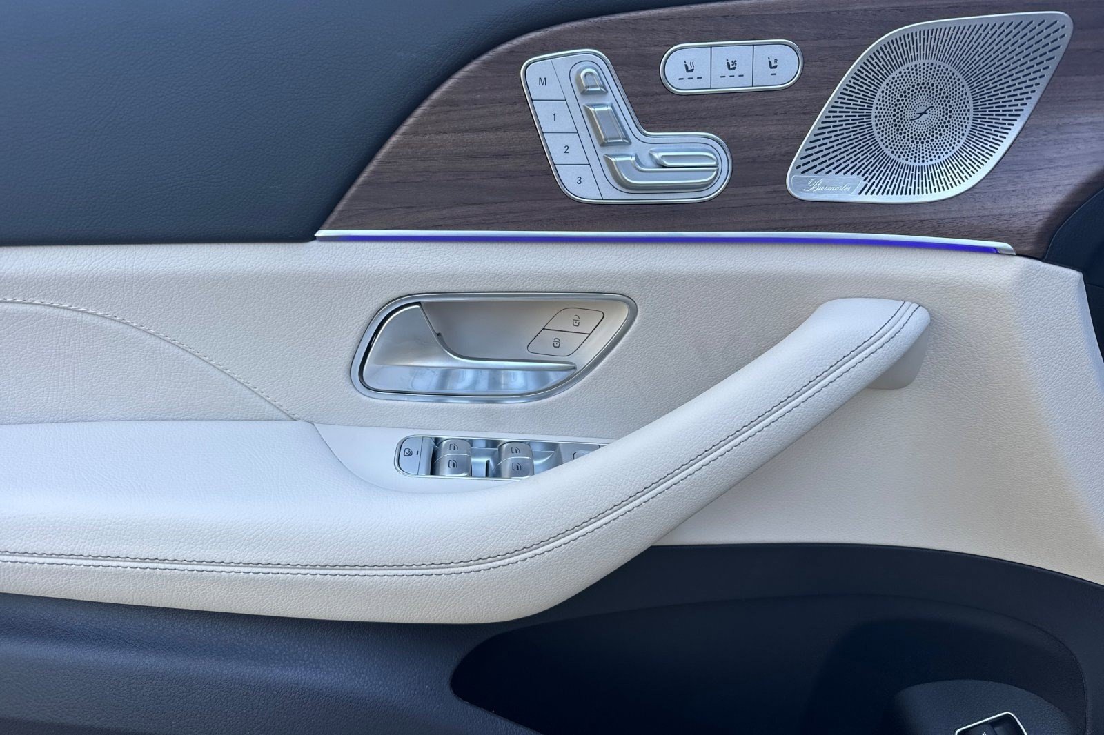 New 2026 Mercedes-Benz GLE 450 4MATIC image 13