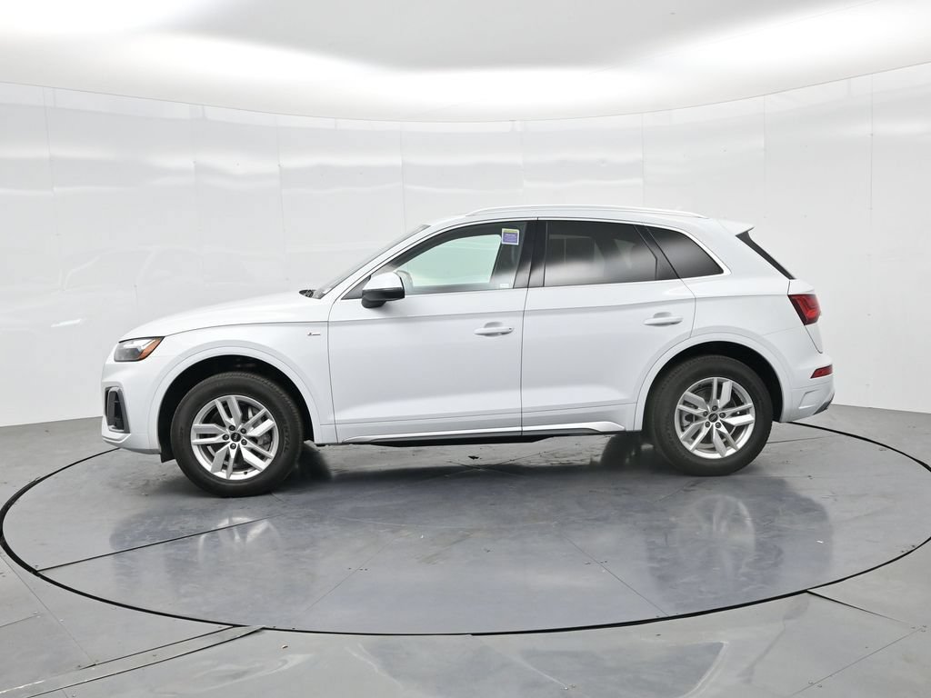 Used 2023 Audi Q5 2.0T Premium w/ Convenience Package AWD/4WD image 34