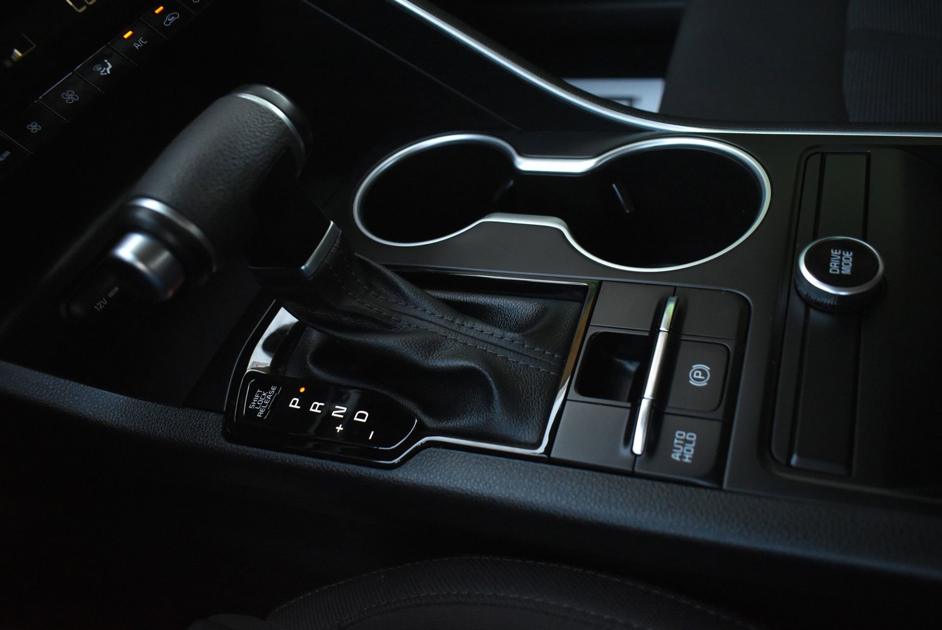 Used 2023 Kia K5 LXS image 28