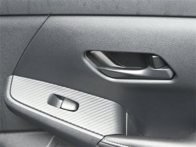 Used 2025 Nissan Sentra S image 29