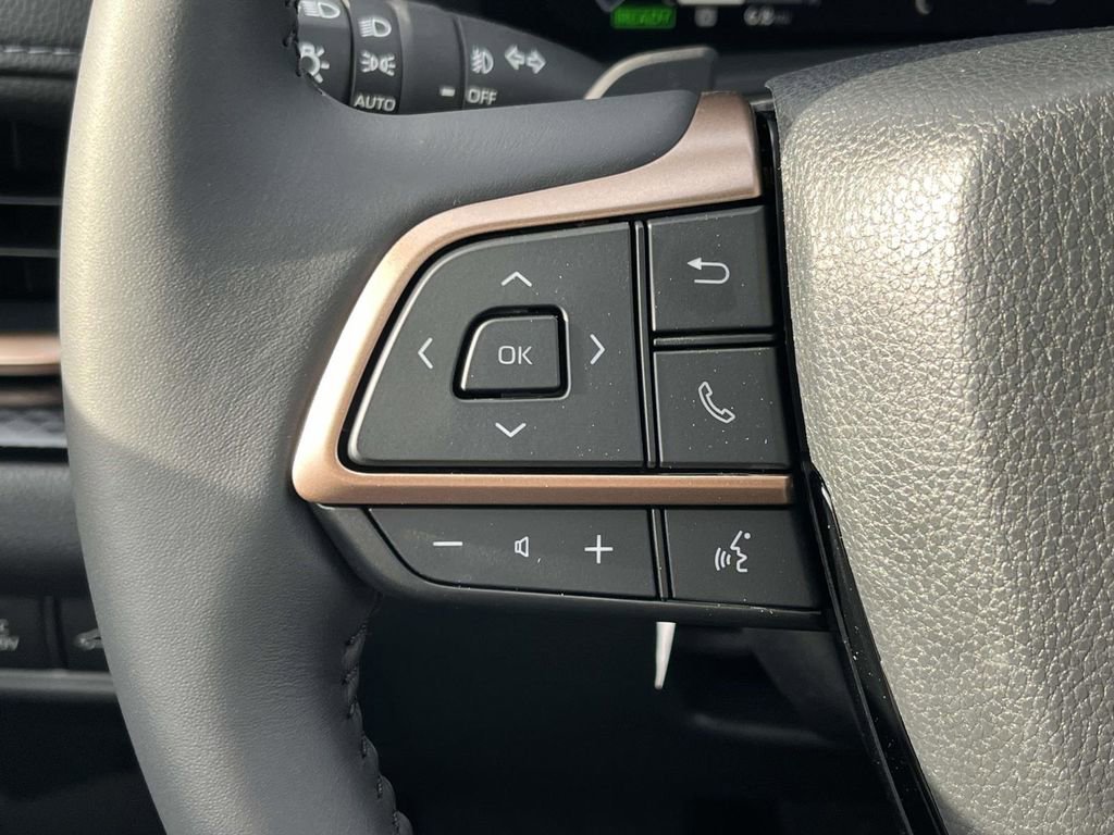 New 2026 Toyota Grand Highlander AWD Hybrid image 16