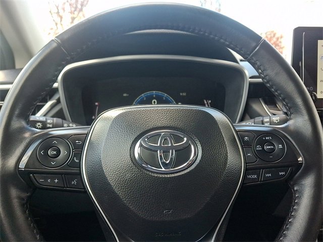 Used 2024 Toyota Corolla Cross XLE image 17