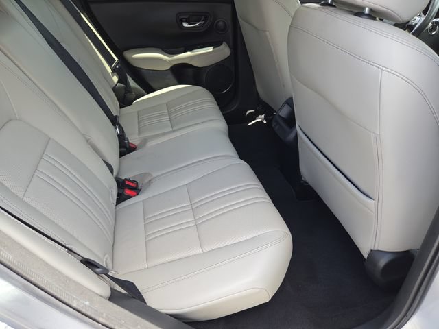 Used 2025 Honda HR-V EX-L image 17