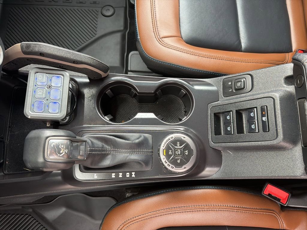 Used 2024 Ford Bronco Outer Banks w/ Sasquatch Package image 12