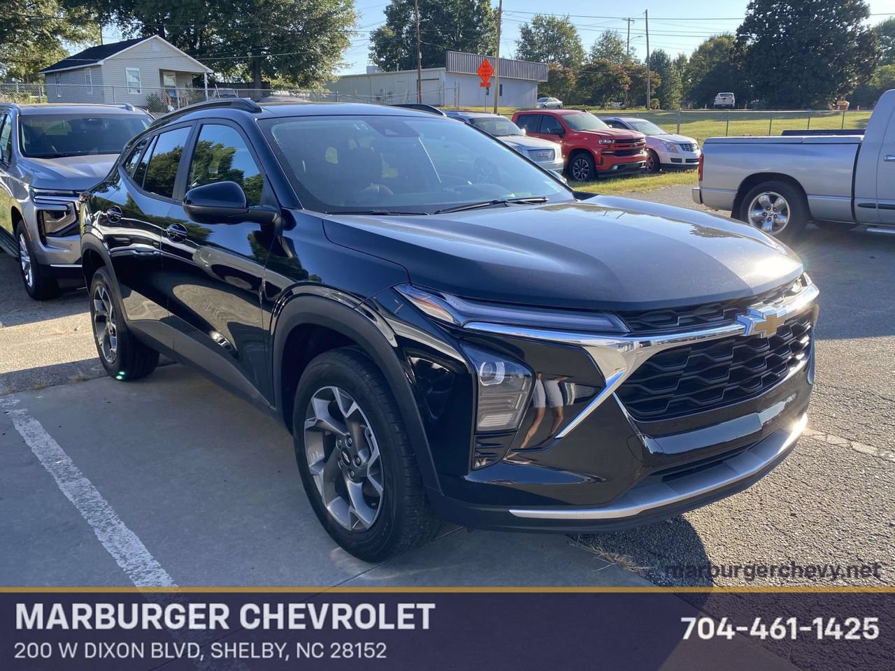 Used 2025 Chevrolet Trax LT