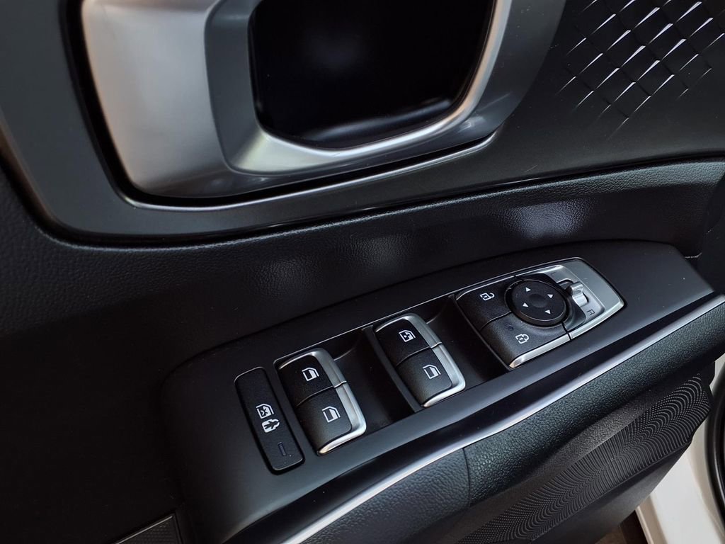 Used 2022 Kia Sorento S image 16