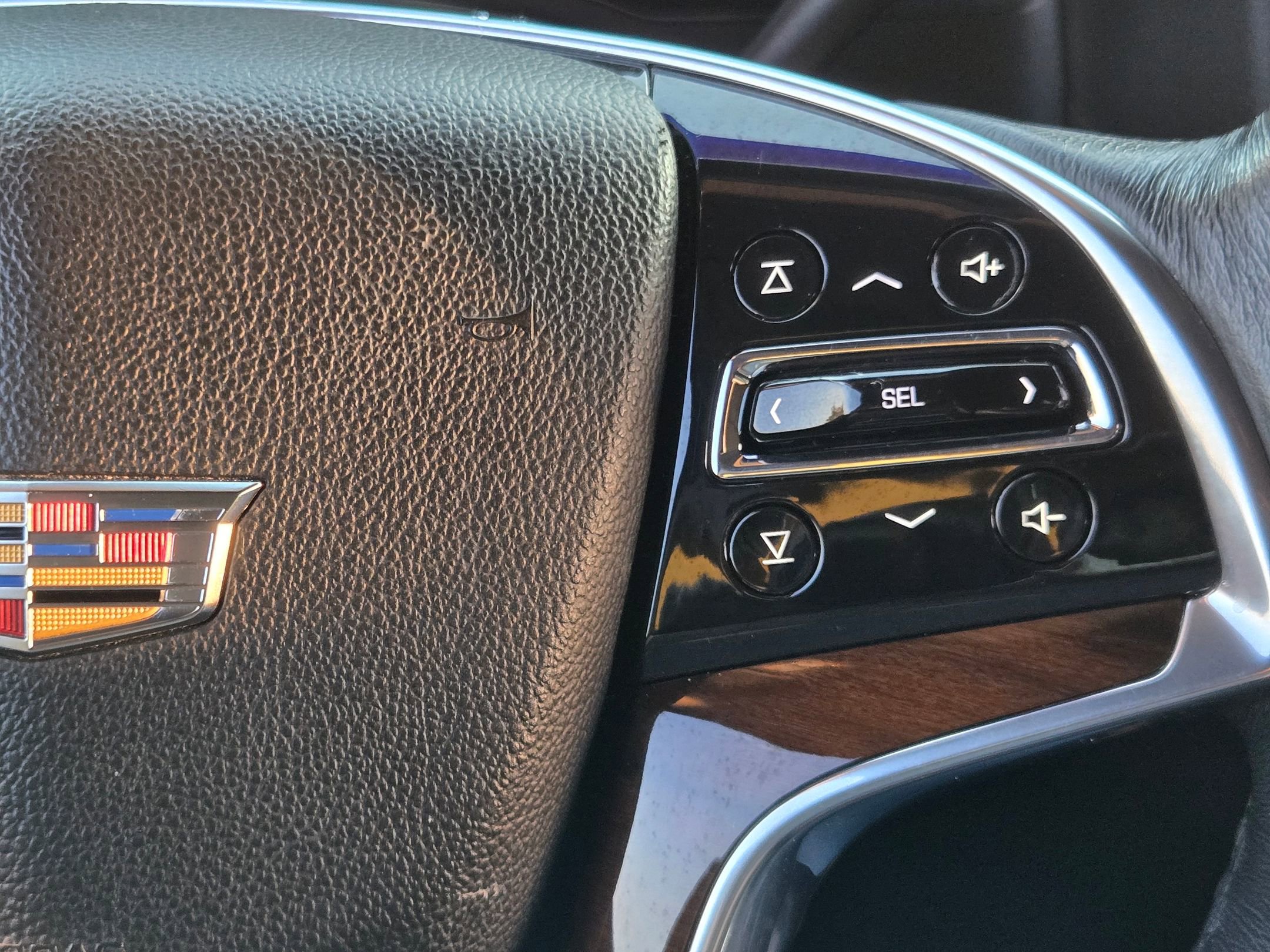 Used 2019 Cadillac Escalade Luxury image 29