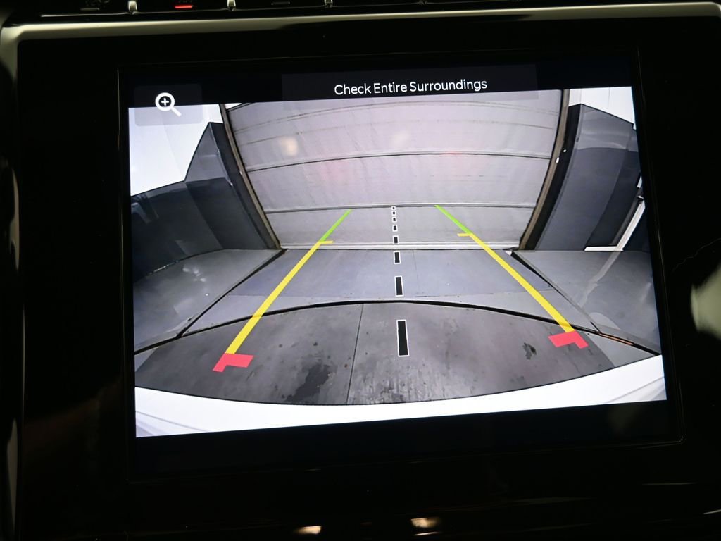 New 2025 Jeep Grand Cherokee Altitude image 6