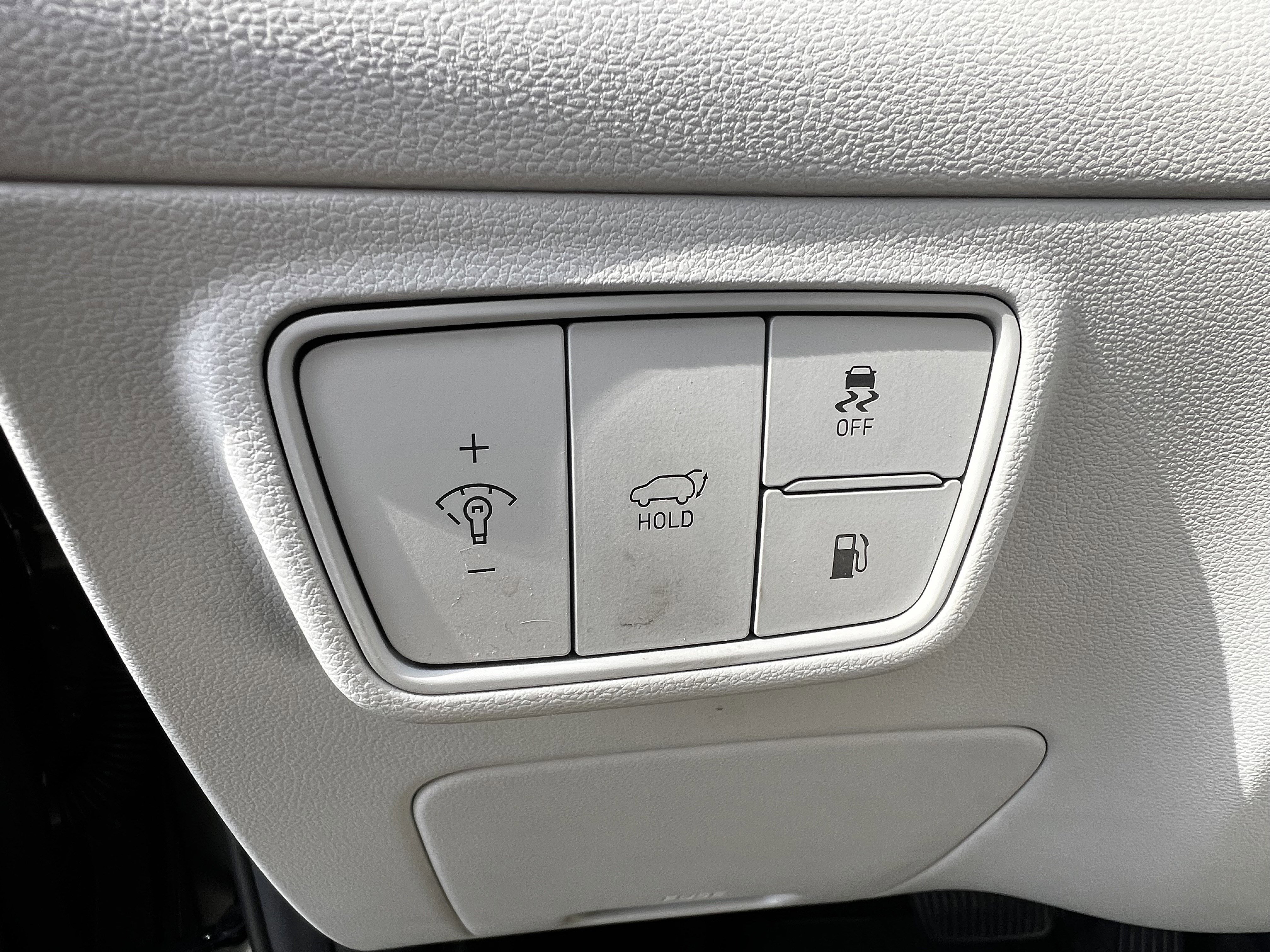 Used 2022 Hyundai Tucson Limited w/ Cargo Package image 15