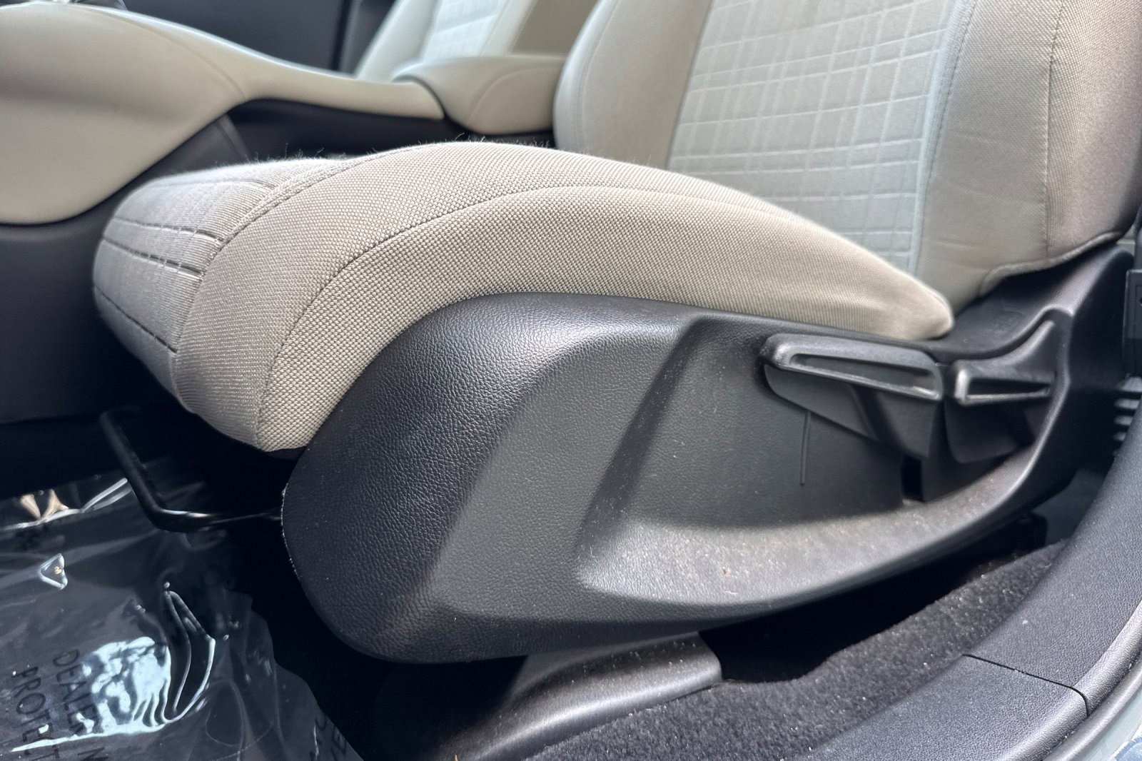 Used 2024 Honda HR-V LX image 14