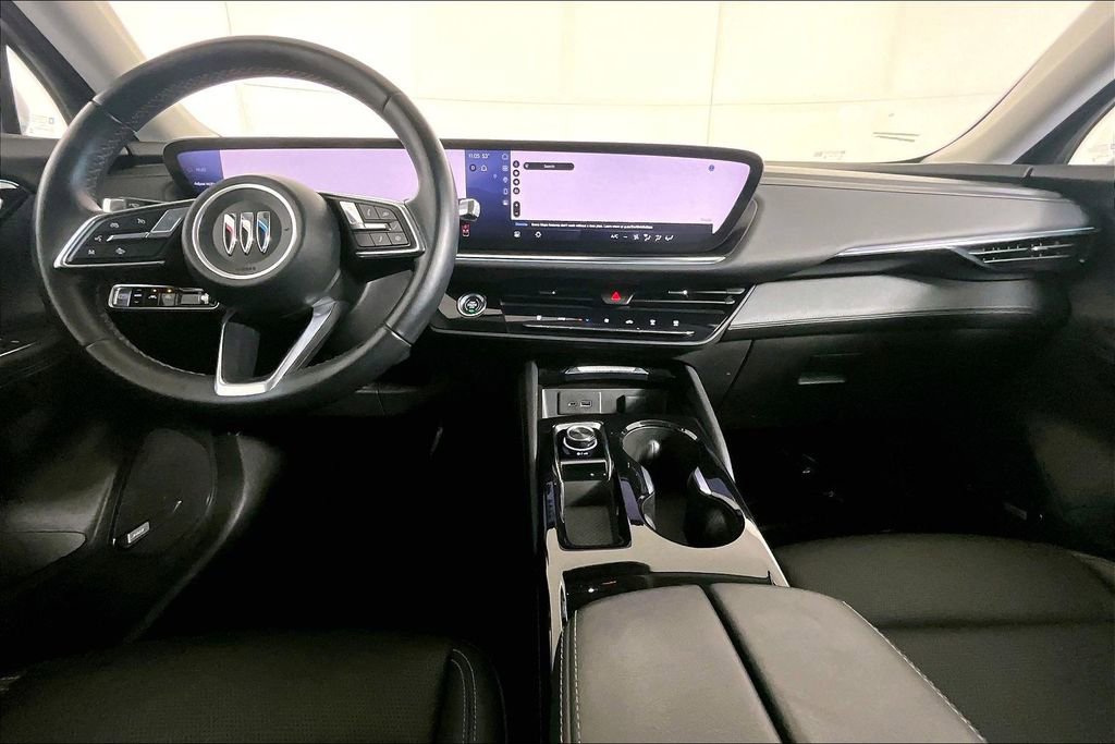 Used 2024 Buick Envision Preferred image 15