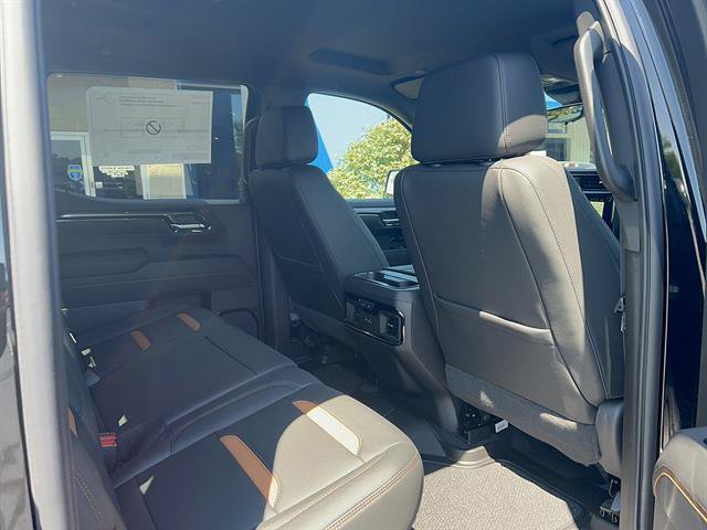 New 2026 GMC Sierra 1500 AT4 w/ Technology Package AWD/4WD image 17