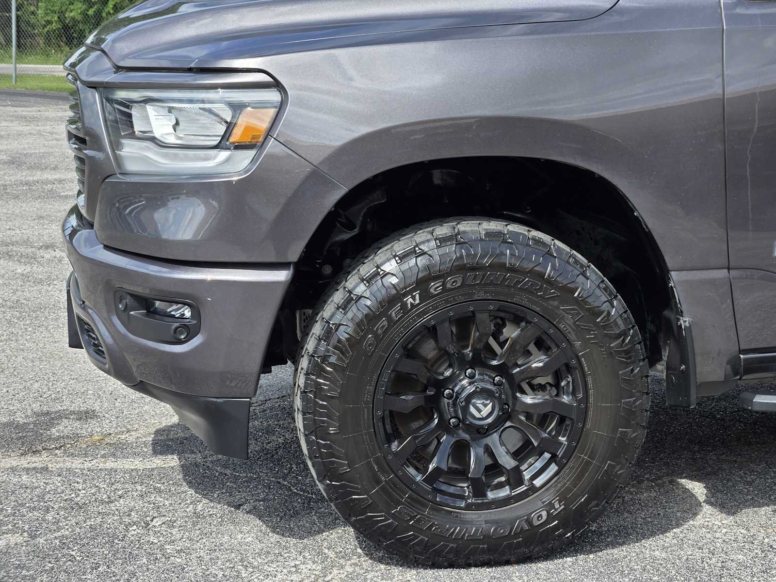 Used 2023 RAM 1500 Laramie AWD/4WD image 8