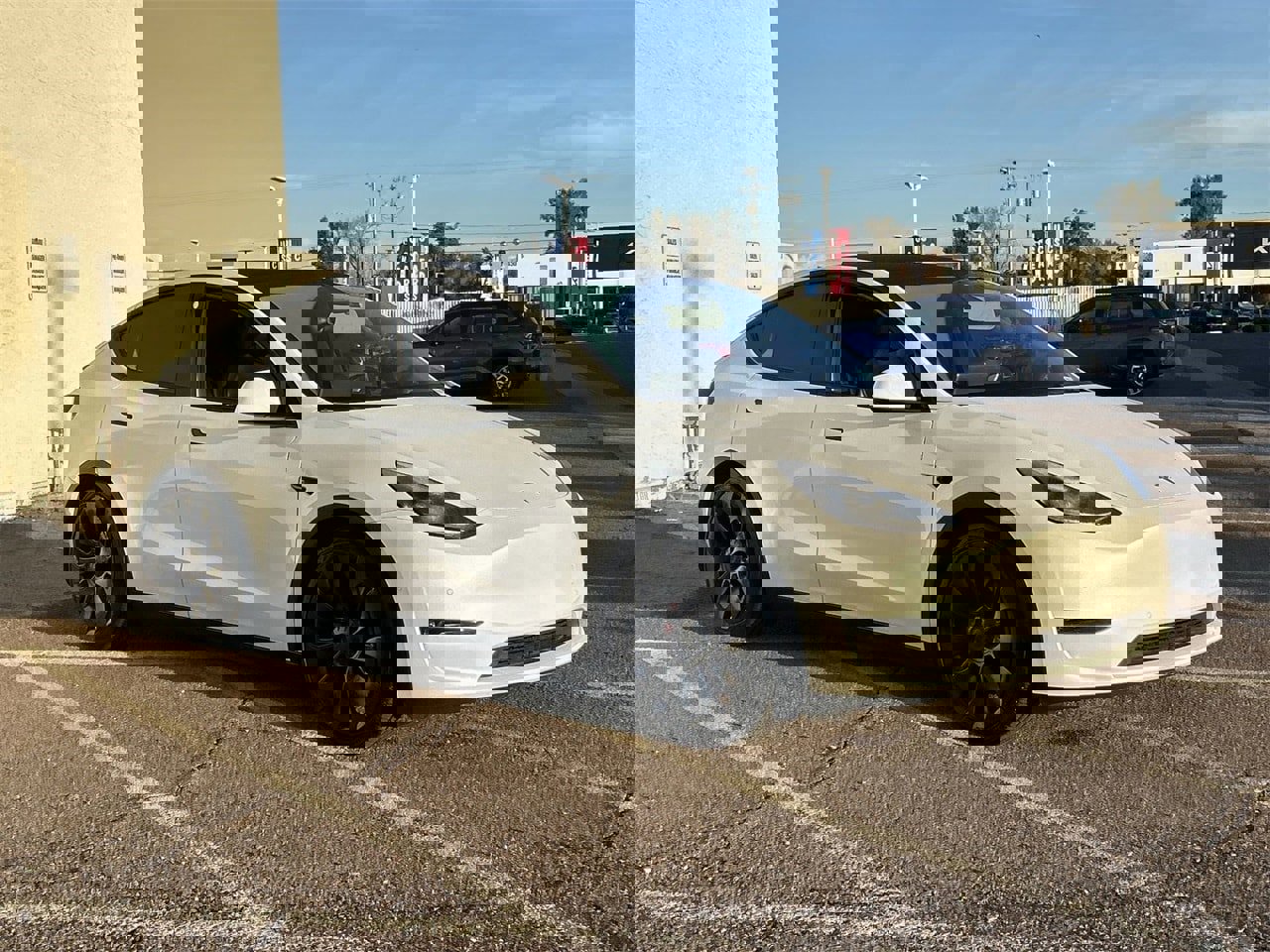 Used 2022 Tesla Model Y Performance image 2