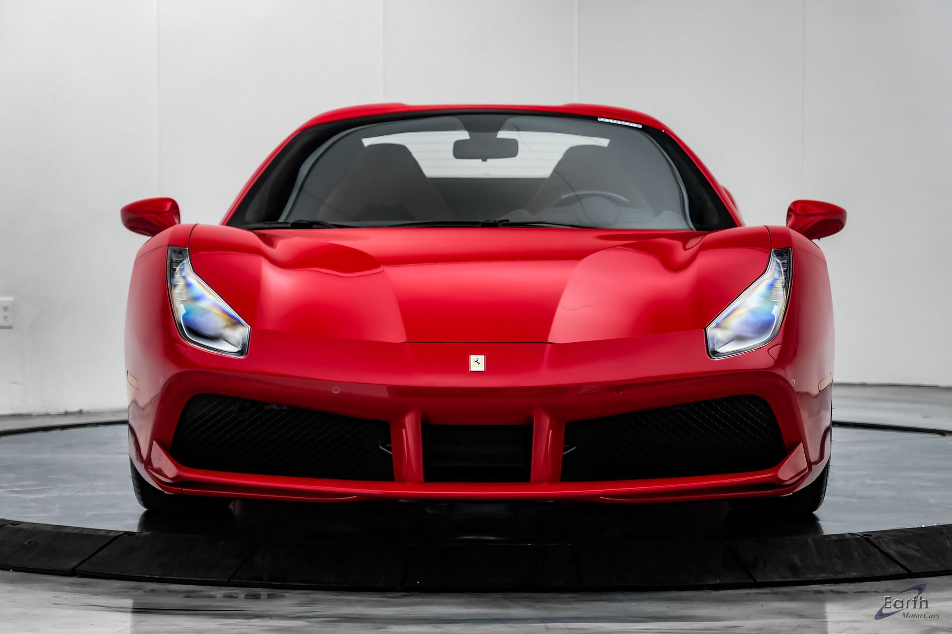 Used 2018 Ferrari 488 Spider RWD image 37