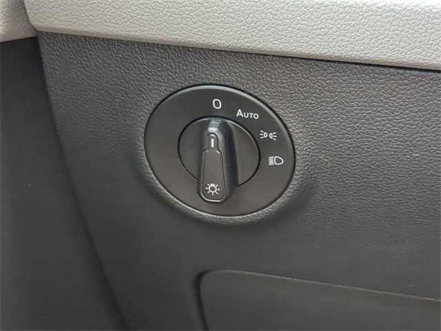 Used 2024 Volkswagen Taos S image 23