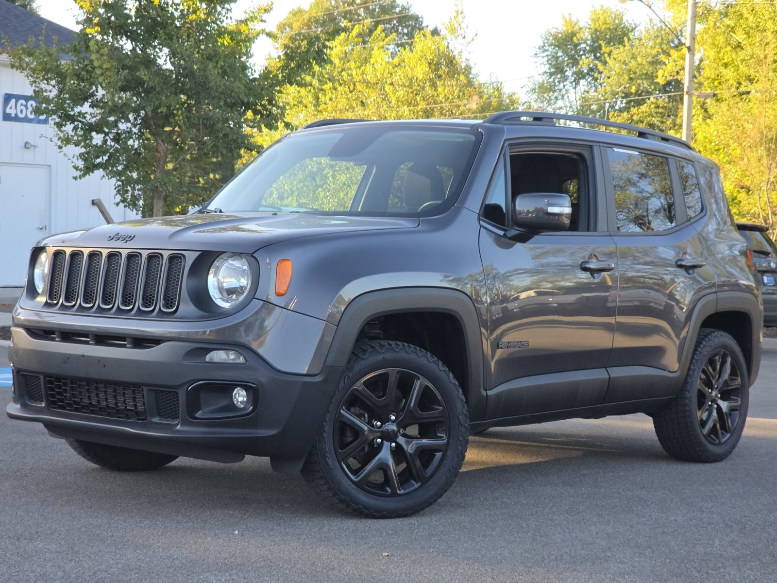 Used 2018 Jeep Renegade Altitude