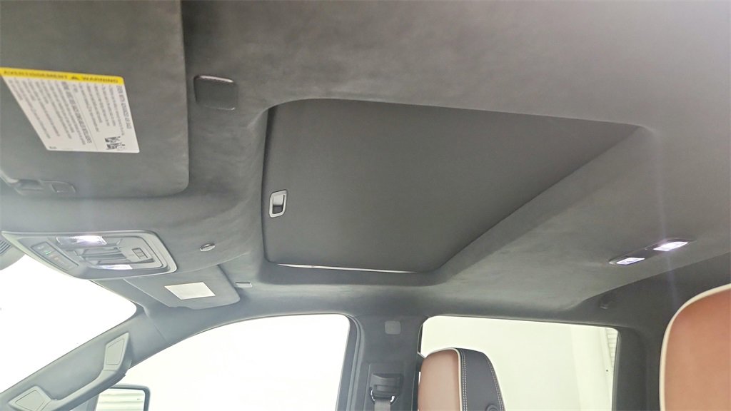 Used 2025 GMC Sierra 2500 Denali Ultimate image 16