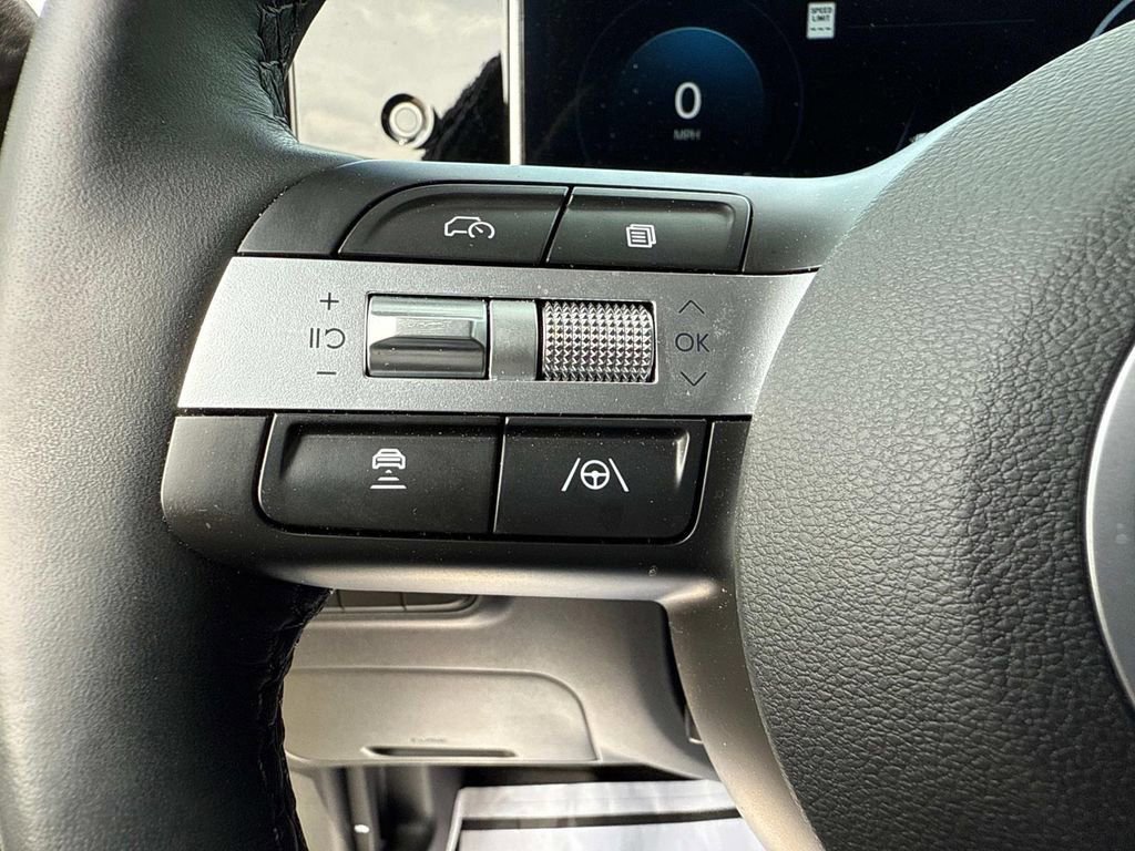 Used 2025 Hyundai Santa Cruz Limited image 15