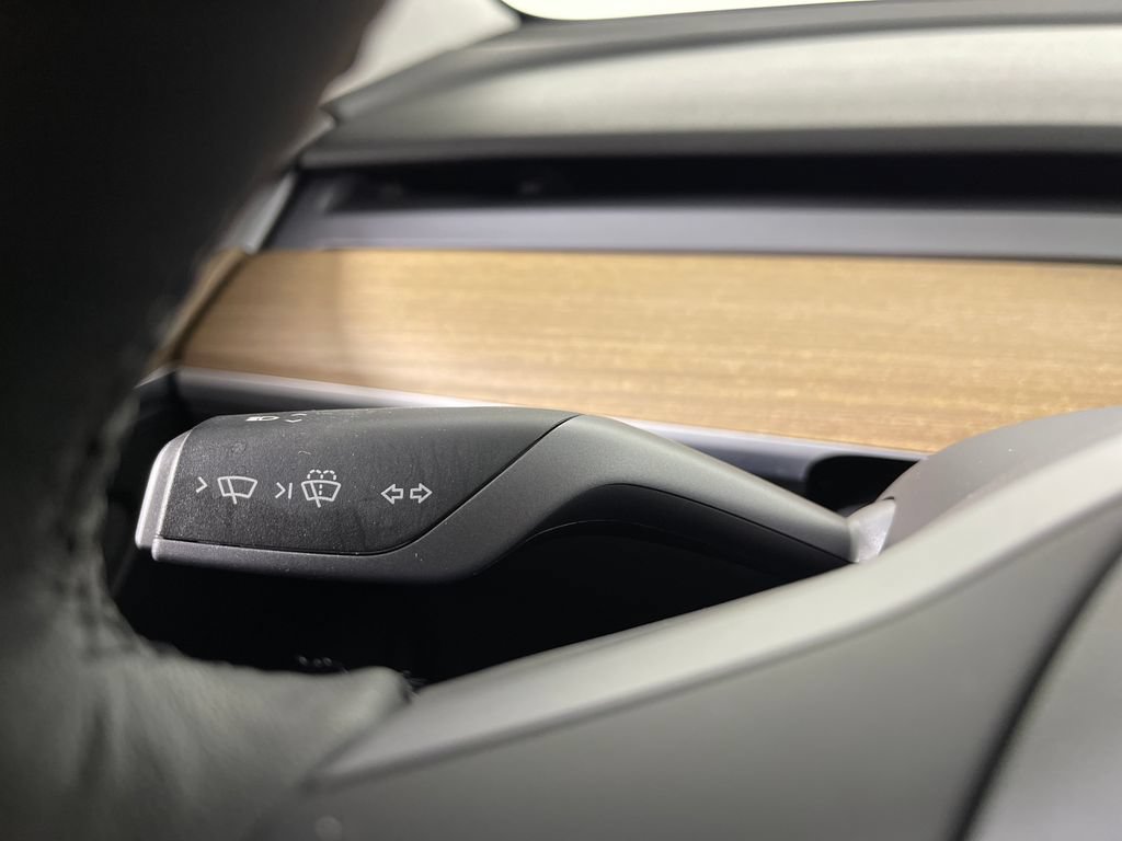 Used 2021 Tesla Model 3 Standard Range Plus RWD image 30