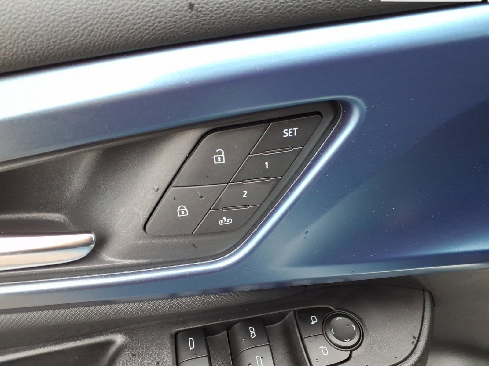 Used 2024 Chevrolet Equinox EV LT w/ Active Safety Package 3 image 11