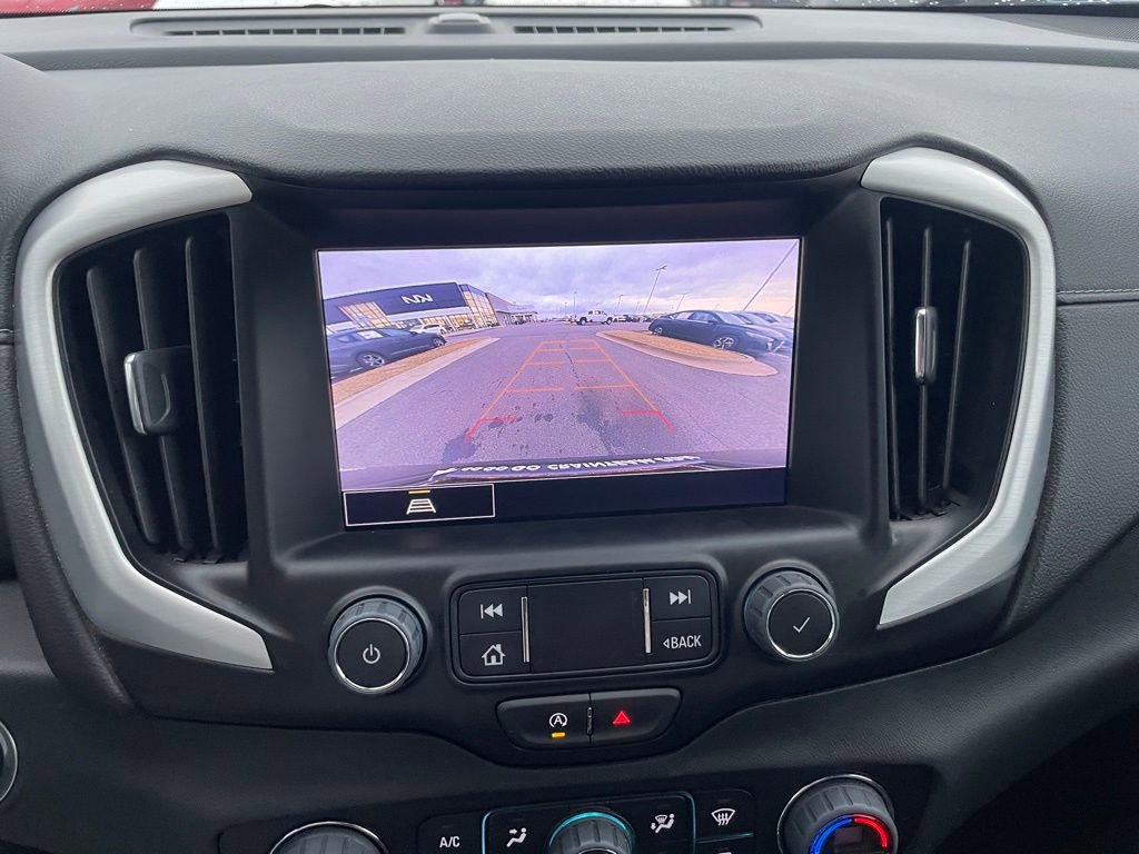 Used 2023 GMC Terrain SLT image 17