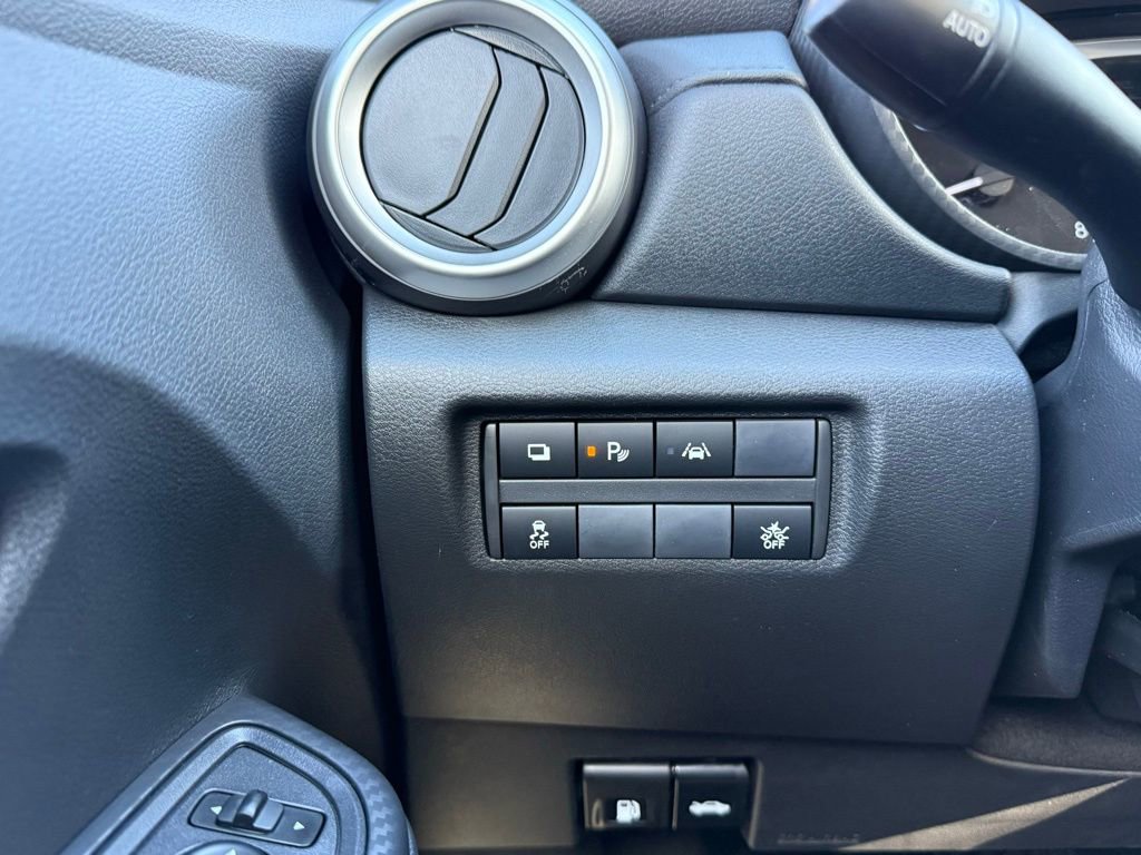 New 2025 Nissan Versa S w/ Trunk Package image 30