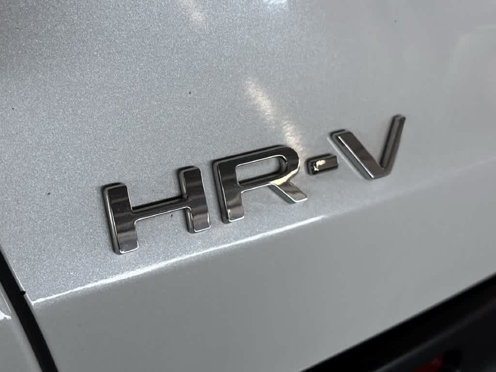 Used 2024 Honda HR-V LX image 11