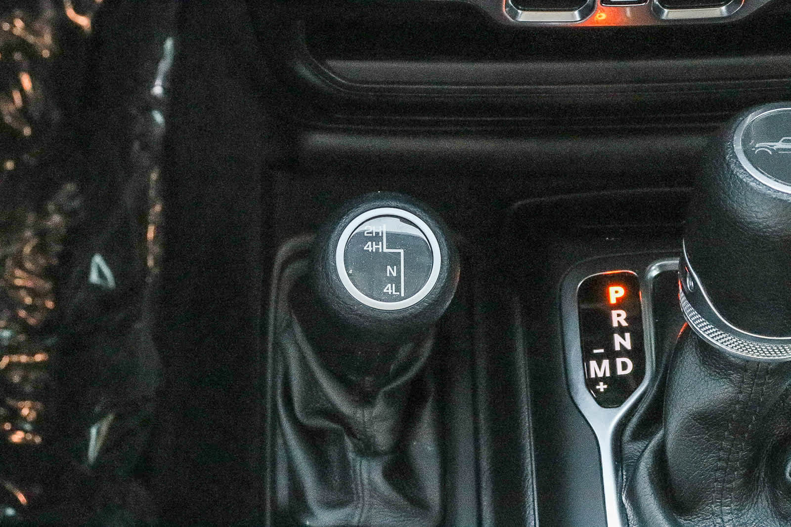 Used 2021 Jeep Gladiator Sport AWD/4WD image 25