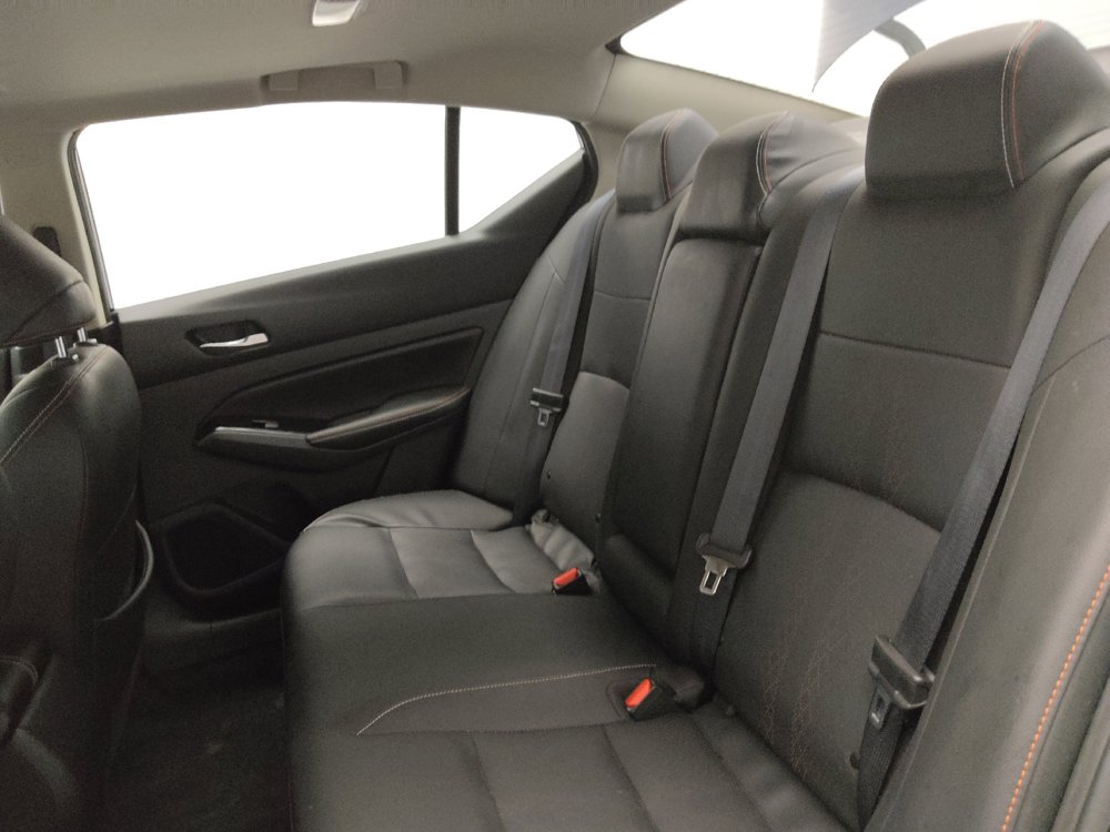 Used 2023 Nissan Altima 2.5 SR w/ SR Premium Package FWD image 18