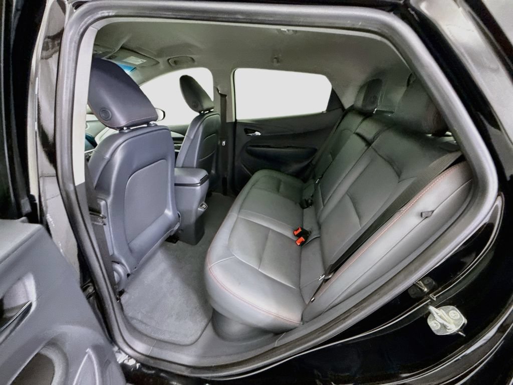 Used 2019 Chevrolet Bolt Premier w/ Infotainment Package FWD image 19
