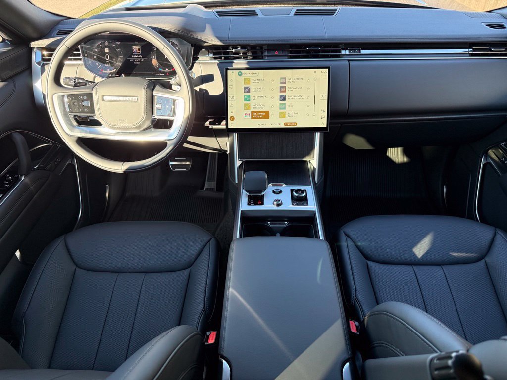 New 2027 Land Rover Range Rover SE AWD/4WD image 16