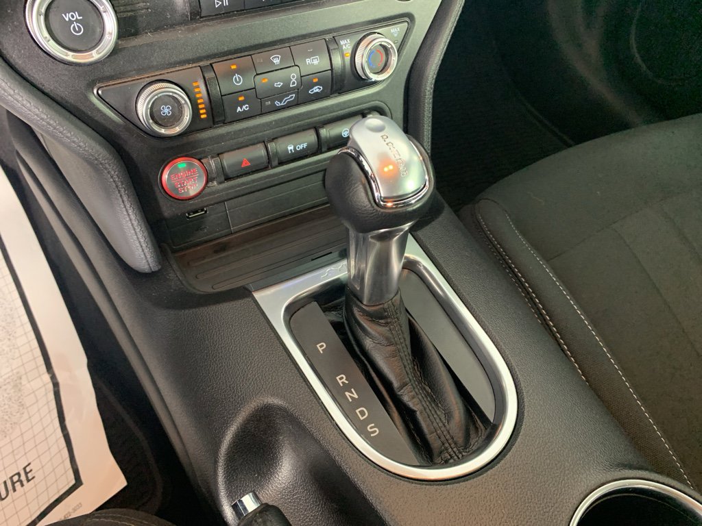 Used 2019 Ford Mustang GT w/ Ford Safe & Smart Package image 25