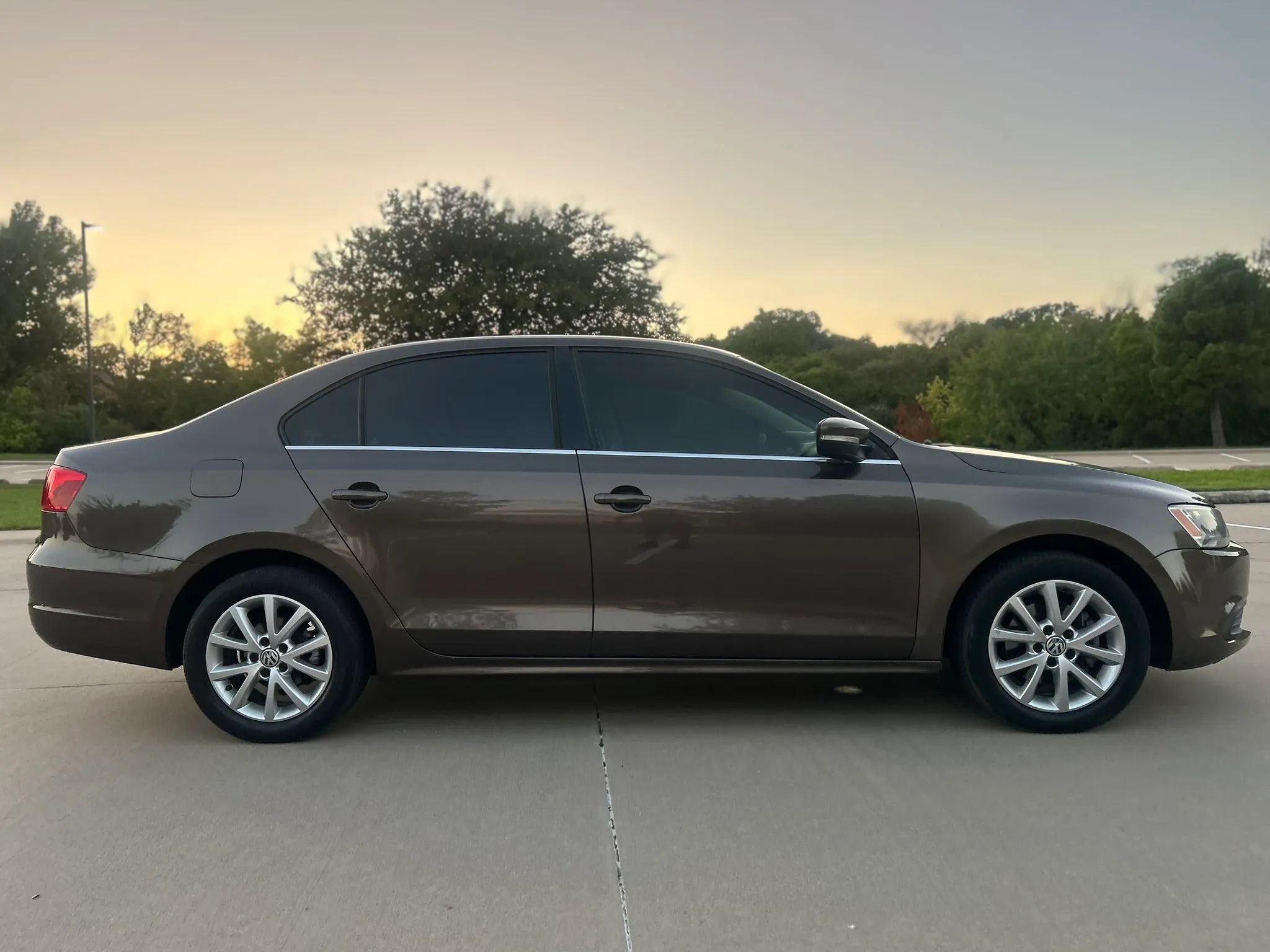 Used 2013 Volkswagen Jetta SE FWD image 5