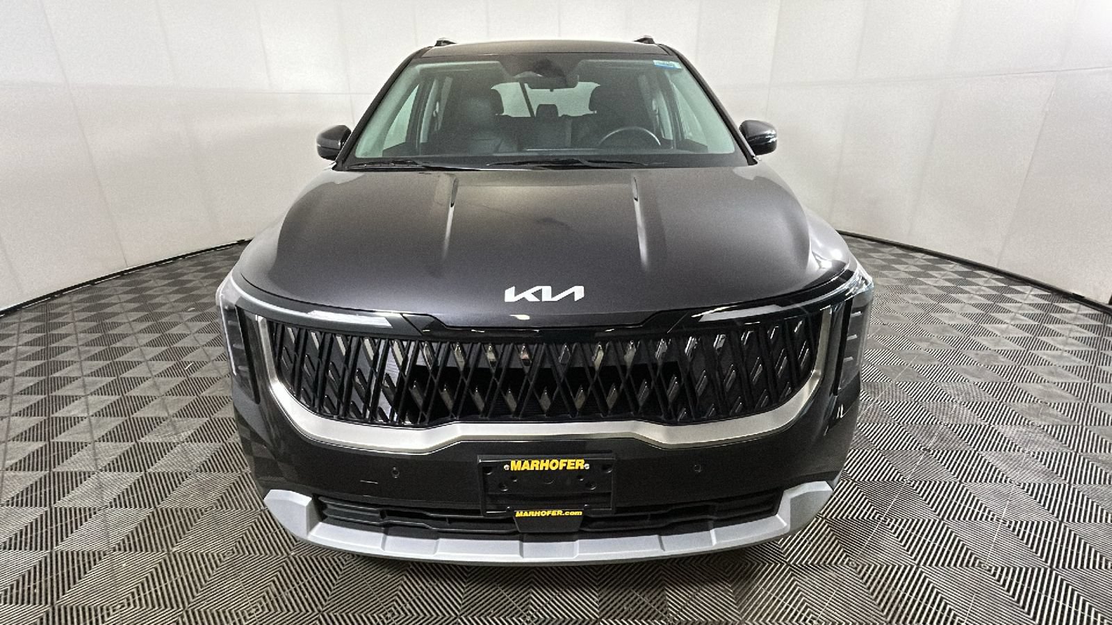 Used 2026 Kia Carnival EX FWD image 8